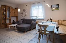 A Hotel Com Ferienwohnungen Wittmann Wohnung 1 Og Wohnung Bad Staffelstein Deutschland Preis Bewertungen Reservierung Kontakt