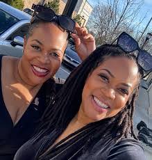 Clifton Chatman's Instagram, Twitter & Facebook