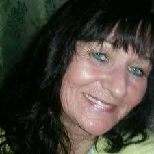 Cathy Capron's Instagram, Twitter & Facebook