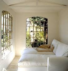 Questa Volta La Veranda E Stata Ricavata In Un Capannone Di Grande Semplicita Questa Vera Idee Per Decorare La Casa Stili Di Casa Interior Design Per La Casa