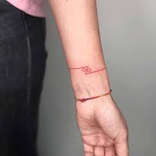 Nov 07, 2020 · nowadays wrist tattoos are more popular than before. 21 Bracelet Tattoo Ideas That Look Like Jewelry Stayglam