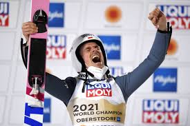 Hallo heute zeigt euch fahegametv euch skispringen bei vancouver 2010.wir sind 1.platz bereits nach den ersten durchgang zeichnete sich ab,es wird heute ein dreikampf,zwischen severin skispringen: Piotr Zyla Wird Normalschanzen Weltmeister In Oberstdorf Karl Geiger Jubelt Uber Silber Skispringen Com