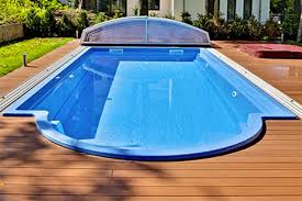 Schwimmingpool für den garten welche stahlwandpool rundpool oder ovalpool vom pool shop im bausatz zum eigenen swimmingpool und schwimmbecken zum selber bauen ohne betonbodenplatte und magerbeton für pools und. Pool Im Garten Poolpowershop