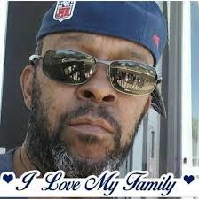 Terry Pee's Instagram, Twitter & Facebook