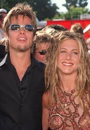 Jennifer aniston völlig ungeschminkt, mit fettiger haut und überhaupt nicht glamourös. Darum Trennten Sich Brad Pitt Und Jennifer Aniston Wirklich Promiflash De