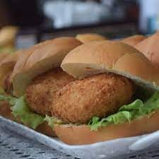 This vegetarian burger recipe is delicious and nutritious. Vegetariansliders Instagram Posts Gramho Com