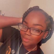 It's my baby's BIRTHDAY y'all!!!!😝😍🥳 Babe this is our 4th year  celebrating your day together and since the first time to now we've  experienced everything in the book!! Like e-ver-ryy-thing! The ups,