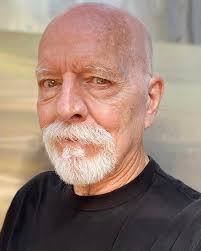 A Fish in the Desert (Short 2002)