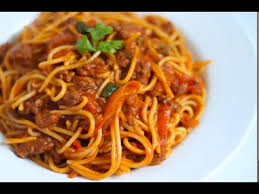 Minced meat mixed with onions, parsley and spices. Minced Beef Spaghetti Jollof Youtube