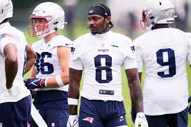Patriots receiver Stefon Diggs keeping his discussions with team about viral  boat video private - Daily Journal