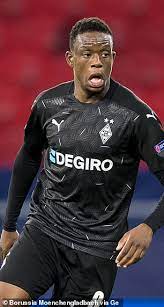Denis lemi zakaria lako lado. Manchester City Are Considering The Move Of Borussia Monchengladbach S Midfielder Denis Zakaria London News Time