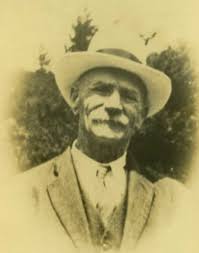 Clarence ash ray and ben are my uncles ben had a diary farm in Taree my  fatherwas Fredrick James elphick my mum was emmily Evelyn my siblings are  Mary Gordon colin Robert