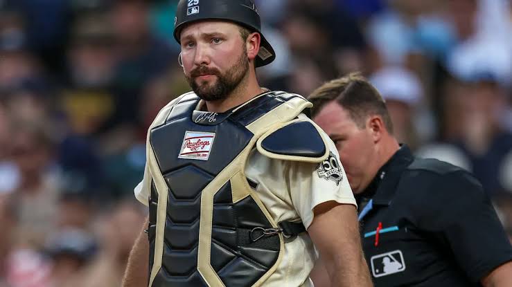Seattle Mariners Announce Cal Raleigh Decision During Brewers Series -  Yahoo Sports