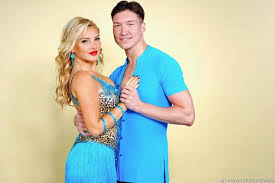 Also, lets dance bei rtl! Evelyn Burdecki Bei Let S Dance Statt Lob Nur Gelachter