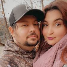 Brittany Lustig's Instagram, Twitter & Facebook