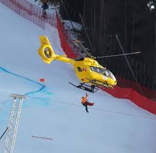 Die schwierige abfahrt auf der piste stelvio kann kommen. Ski Alpin Schwerer Sturz Uberschattet Weltcup Abfahrt In Bormio Welt