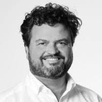 Paul Bertelsen's Instagram, Twitter & Facebook