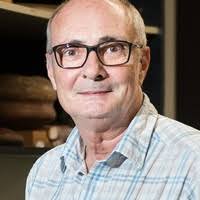 PDF) Uma biografia de Peter Paul Hilbert: a história de quem partiu para  ver a Amazônia