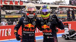 Esta es la primera ocasión en que checo pérez logra estar en el podio de forma consecutiva. Zidj0v Fegzdjm