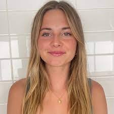 Miranda Flickinger's Instagram, Twitter & Facebook