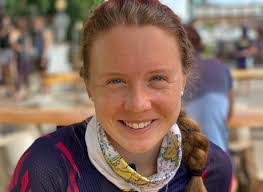 Leah Granger's Instagram, Twitter & Facebook