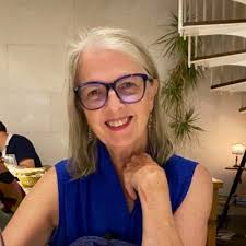 Sarah Shelton (@SarahSLondon)