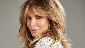 Jaclyn Smith, Sears team up to boost struggling chain's fashion lineup