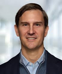 Alex Mears's Instagram, Twitter & Facebook