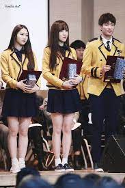 May be an image of · seventeen's dk fancam. Yuju Cheng Xiao Jiho And Dk Yuju Amino Amino