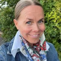 Erik Molnar Email & Phone Number