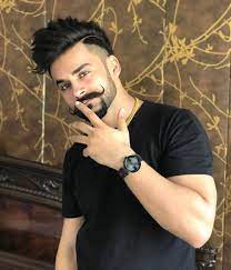 Image May Contain One Or More People New Men Hairstyles Mens Hairstyles With Beard Beard Styles For Men