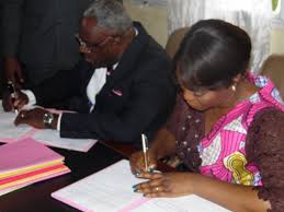 We did not find results for: Ministere De La Culture Et Des Arts Dieudonne Moyongo Prend Ses Services