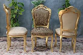 Les chaises étaient dans le passé très ostentatoires. Chaises Baroque De Chez Nayar