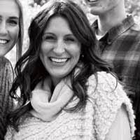 Kristen Munroe's Instagram, Twitter & Facebook