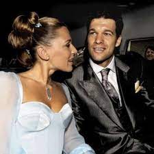 August bei einem unfall nahe der portugiesischen. Michael Ballack Heiratet Seine Simone Am Starnberger See Boulevard