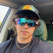 Garrett Gregoire (@garrett.gregoire.31) • Facebook