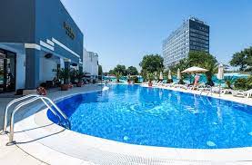 Tutustu mamaia suosituimpien hotellien hintoihin, kaltaistesi matkailijoiden kirjoittamiin arvosteluihin sekä aitoihin matkailijoiden sekä ammattilaisten ottamiin kuviin. Die Besten All Inclusive Strandhotels 2021 In Mamaia Mit Preisen Tripadvisor