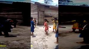 The site was founded on 31 october 2006, in part by the team behind the ogrish.com shock site which closed on the same day. Liveleak Com Children Playing Jump Rope With A Dead Snake