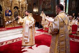 Patriarhul daniel al româniei, împreună cu membrii sfântului sinod, a sfințit joi marele mir în catedrala patriarhală. Marele Mir A Fost SfinÅ£it Pentru A 22 A OarÄ In Cei 134 Ani De Autocefalie Ai Bisericii Ortodoxe Romane Mitropolia Clujului