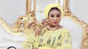 Jhybo musical video set not real wedding. See Photos From Nollywood Actress Lizzy Anjorin S Wedding Ceremony