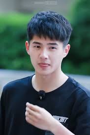 Pin Oleh No Nam Di Vs Rambut Pendek Pria Gaya Rambut Pria Rambut Pria