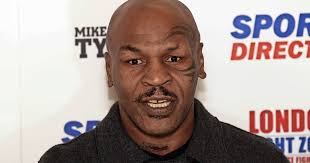 Mike Tyson (54): 'In september boks ik tegen Lennox Lewis (55)'