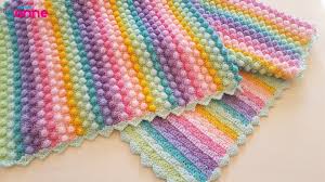 Sayılı olanlar veya farklı desenlerle yapılılanda hoş dursa da hanımlar en çok kalpli olanları tercih etmektedir. Bonibon Bebek Battaniyesi Yapimi Canim Anne