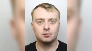 Drug dealer admitted 'I've got gear' after chase through streets