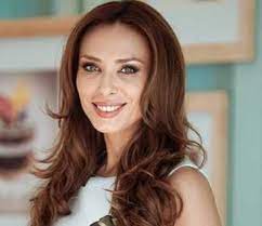 Body measurements, figure size of lulia vantur. Iulia Vantur Height Weight Age Biography Wiki Husband Family Celeb Biodata
