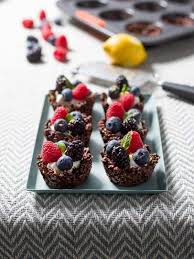 Granolataartje Met Mascarpone En Rood Fruit Recept Voedsel Ideeen Dessert Ideeen Mascarpone