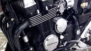 Manufactured from 1984 to 1988, the cbx750 was developed from the cb750, in parallel with the vf750, a wholly new design. Honda Cbx 750f Walk Around Youtube