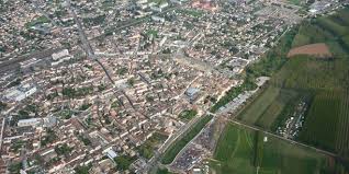 Sow indoors from january to march for greenhouse crops, march to april for outdoor crops. Mobilite Et Flux De Marchandises Bordeaux Et Marmande Veulent Travailler Main Dans La Main