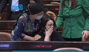 חברת הכנסת עידית סילמן חשפה איומים שנשלחו לטלפון שלה, ופנתה לקצין הכנסת ולמשטרת ישראל: Lj3yqll2u71gnm