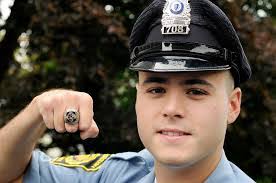 Jean Prizio's Instagram, Twitter & Facebook